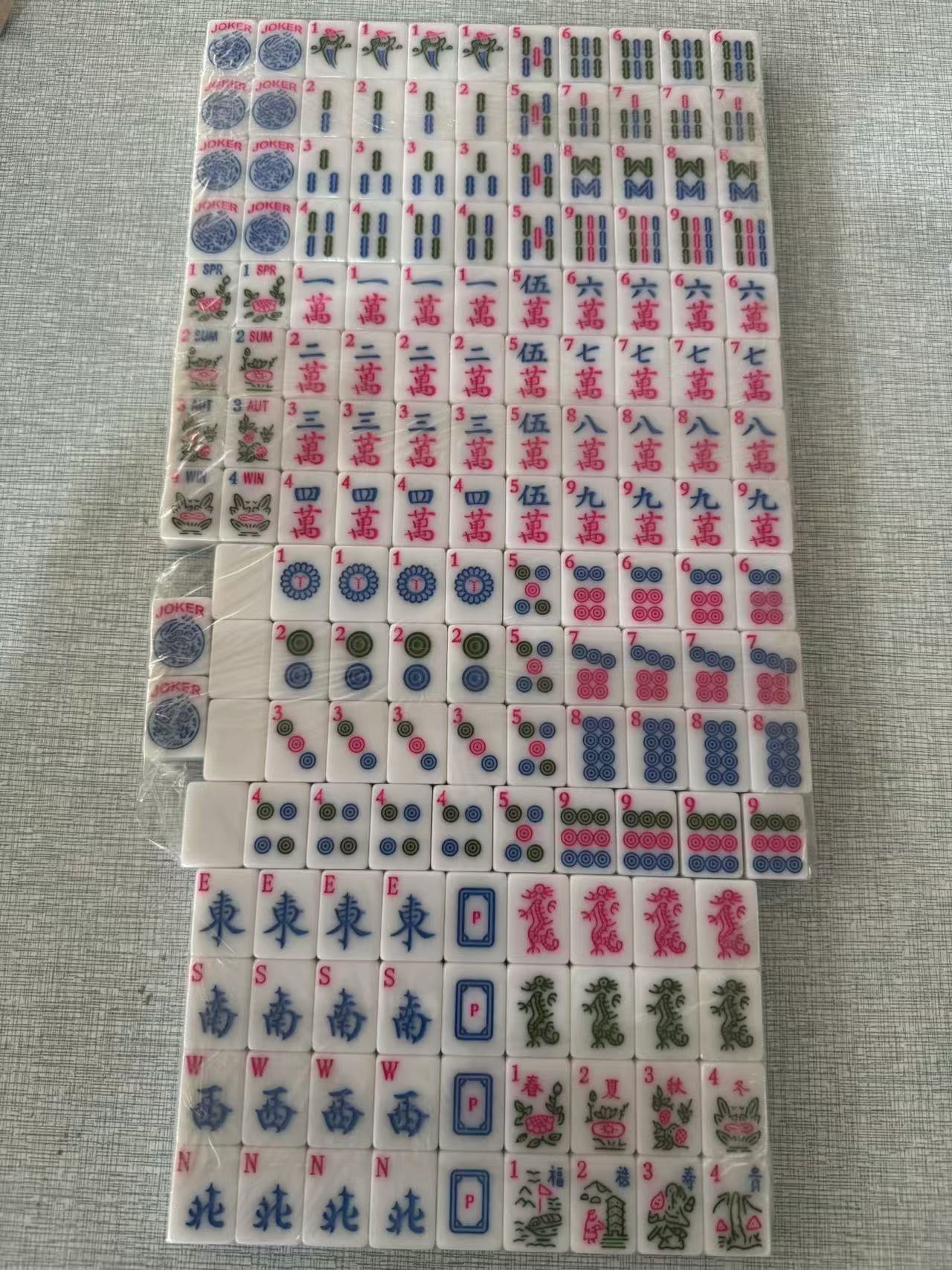 American mahjong set, acrylic tiles