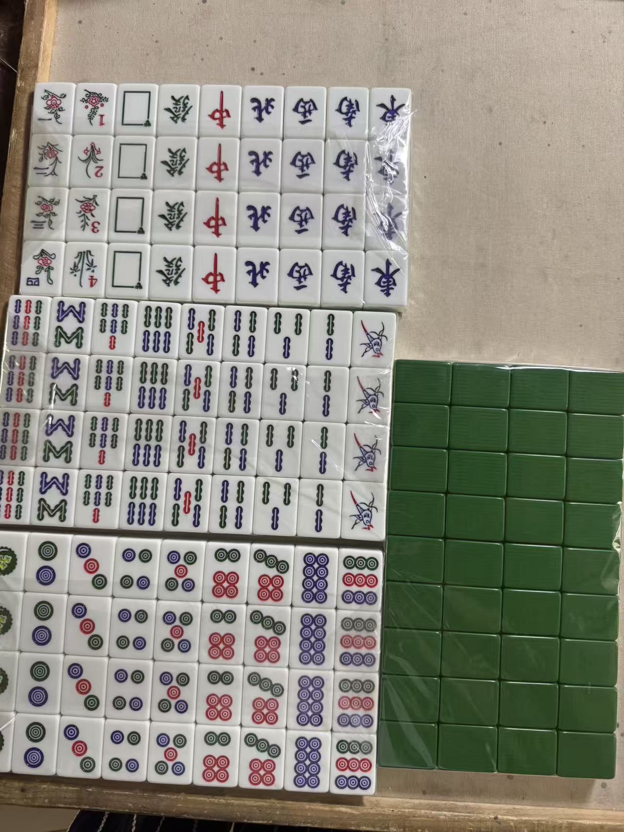 Chinese classic mahjong set, 144 tiles